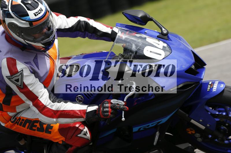 /Archiv-2024/29 12.06.2024 MOTO.CH Track Day ADR/Gruppe blau/04